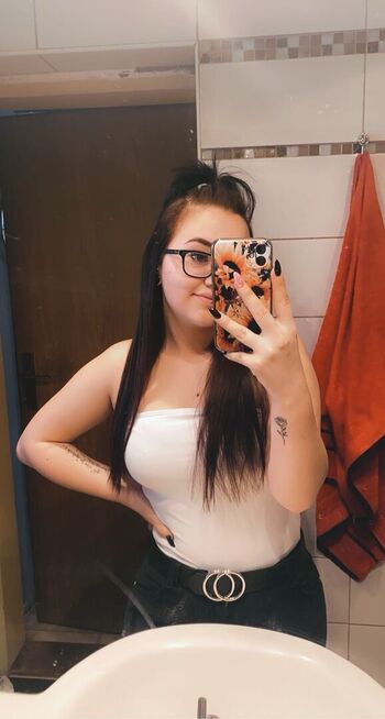 Leaked Nadine luisa private photo viral onlyfans