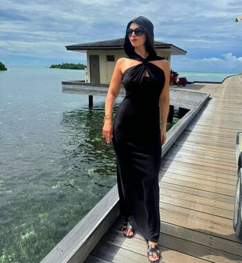 Nadine.w.Elias