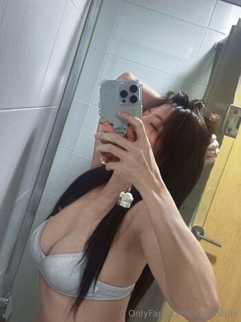 Leaked Nahaneulll private photo viral onlyfans