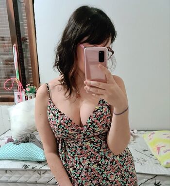 Leaked Nahnahxp private photo viral onlyfans