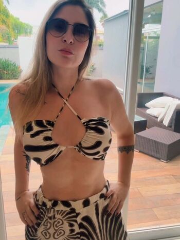 Leaked Nahzinhaa private photo viral onlyfans
