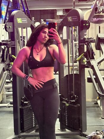 Leaked Naila iqbal private photo viral onlyfans