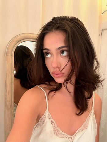 Leaked Nailea devora private photo viral onlyfans