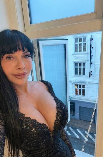 Leaked Naima guidi private photo viral onlyfans