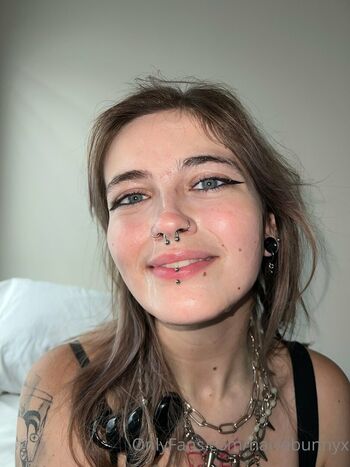 naivebunnyx