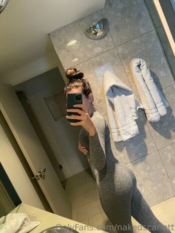 Leaked Nakedscarlett private photo viral onlyfans