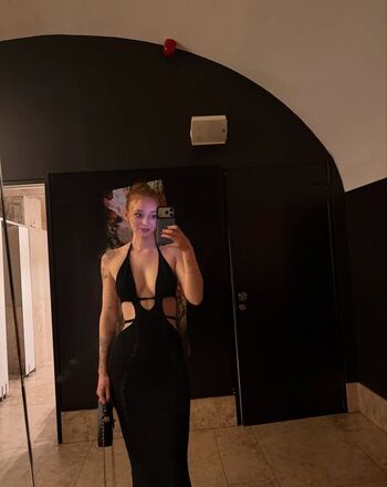 Leaked Naomi rosenblum private photo viral onlyfans