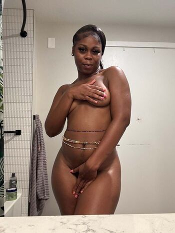 naomiruty