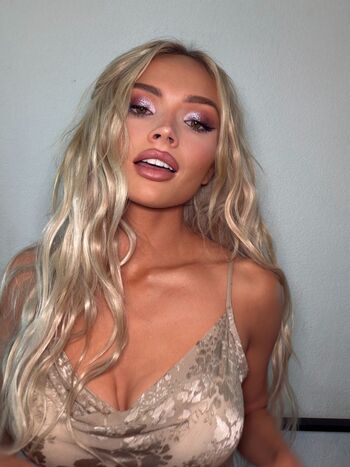 Leaked Natalie alyn lind  page private photo viral onlyfans