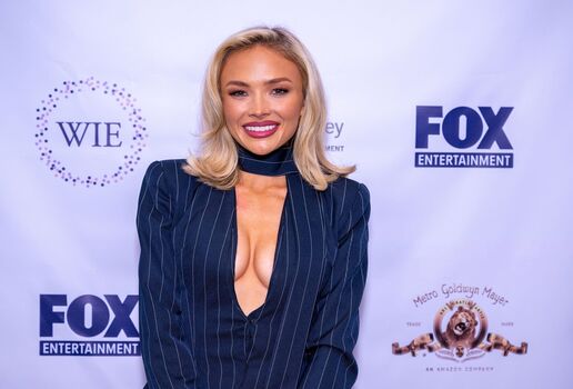 Leaked Natalie alyn lind  page private photo viral onlyfans