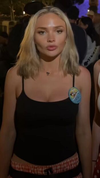 Natalie Alyn Lind