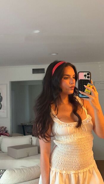 Leaked Natalie mariduena page private photo viral onlyfans