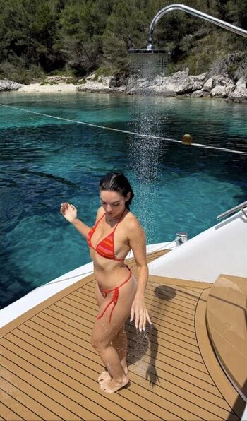 Leaked Natalie mariduena page private photo viral onlyfans