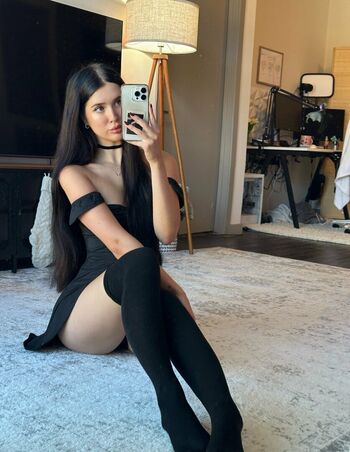 Leaked Nataliebarness page private photo viral onlyfans