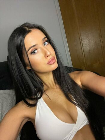 Leaked Nataliebarness page private photo viral onlyfans