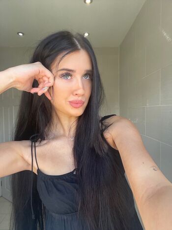 Leaked Nataliebarness page private photo viral onlyfans