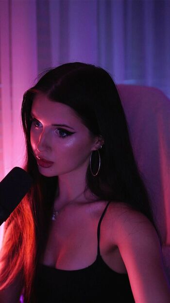 Leaked Nataliebarness private photo viral onlyfans