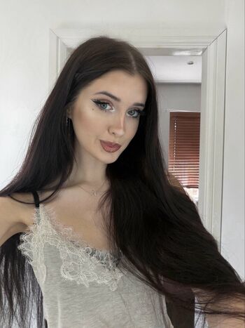 Leaked Nataliebarness private photo viral onlyfans