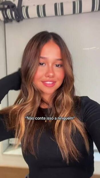 Nathalia Costa
