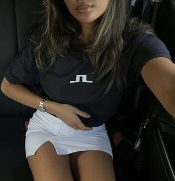 Nathalie Lok