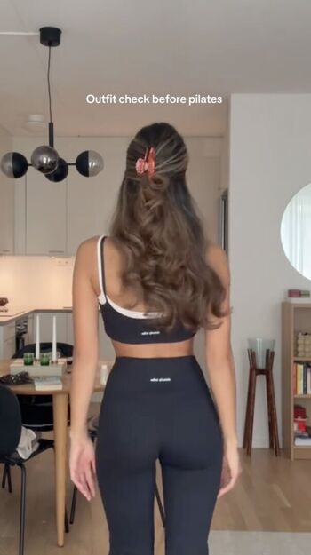 Nathalie Lok