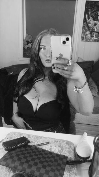 Leaked Nathalie olsen spilde private photo viral onlyfans