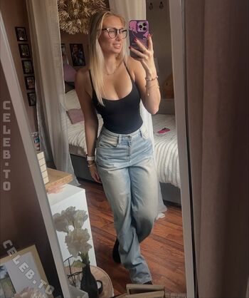 Leaked Nathalie stnr page private photo viral onlyfans