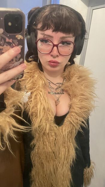 naughty kl3a444