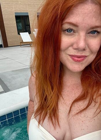Naughtyexpastorswife