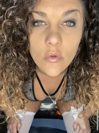 naughtymommy