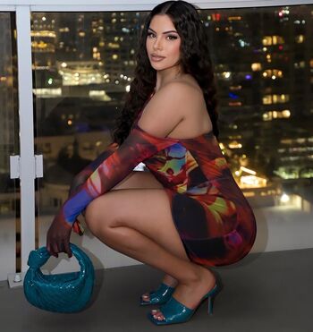 Leaked Nazanin kavari private photo viral onlyfans