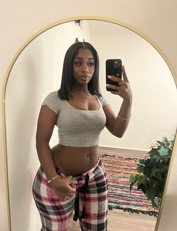 Leaked Neenah brown private photo viral onlyfans