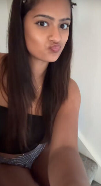 Leaked Neha kaur private photo viral onlyfans