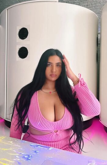 Leaked Lenivayaaya/ private photo viral onlyfans