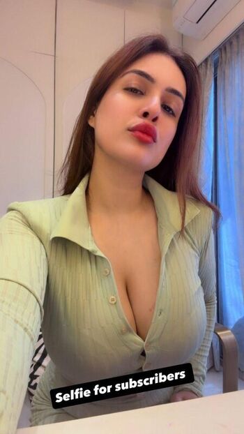 Leaked Nehhaa malik private photo viral onlyfans