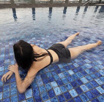 Neng Sri