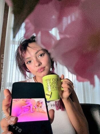 Leaked Nerdy beila page private photo viral onlyfans