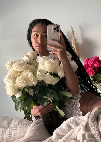 Nia Simone