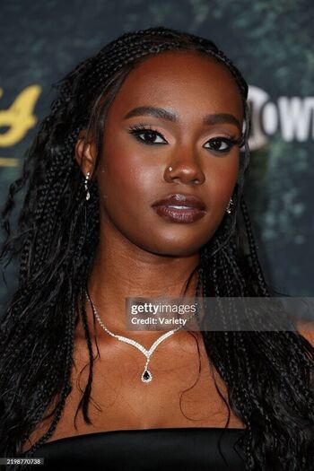 Leaked Nia sondaya private photo viral onlyfans