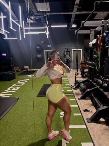 Leaked Niamh fairchild private photo viral onlyfans