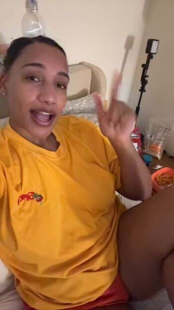 Leaked Niasimonexo private photo viral onlyfans