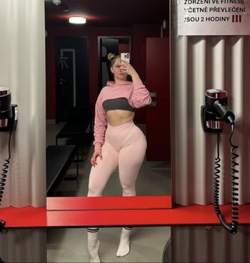 Nice Gym Girl