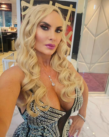 Leaked Nicole coco austin  page private photo viral onlyfans