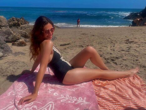 Leaked Nicole maines private photo viral onlyfans