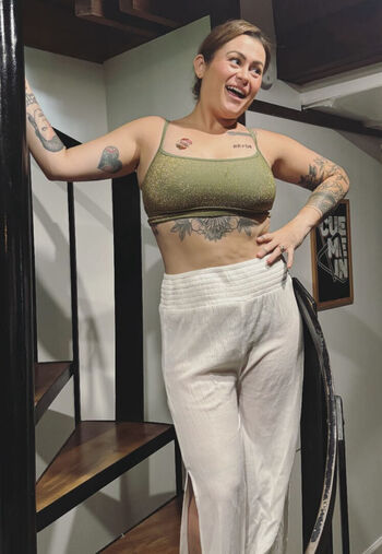 Leaked Nicole saunders private photo viral onlyfans