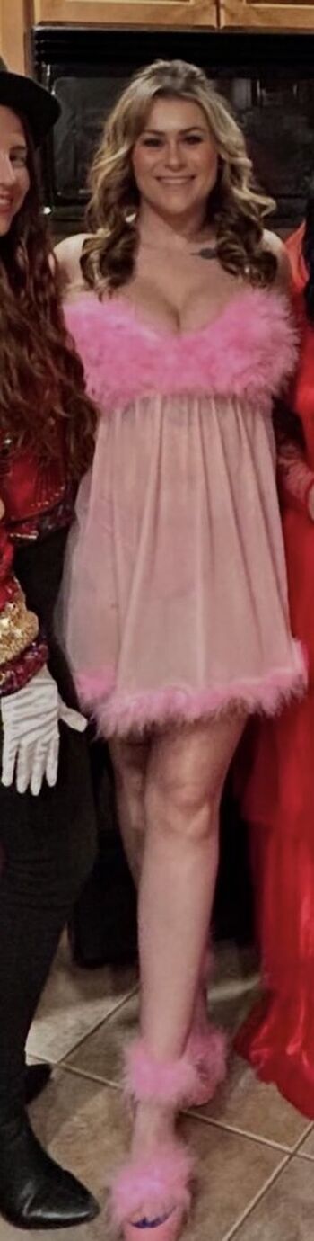 Leaked Nicole saunders private photo viral onlyfans