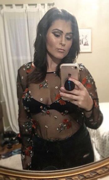 Leaked Nicole saunders private photo viral onlyfans