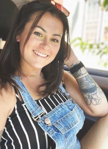 Nicole Saunders