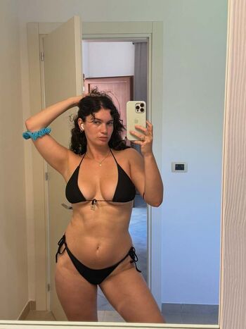 Leaked Nicole schiralli private photo viral onlyfans