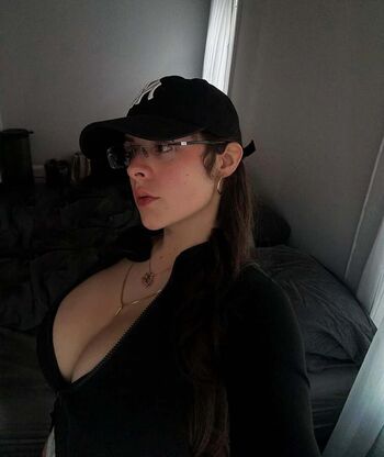 nicolejinsui